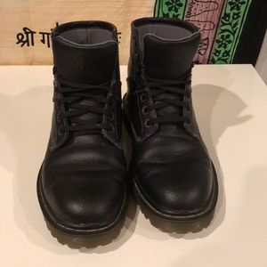 Dr. Martens Roseland Boots